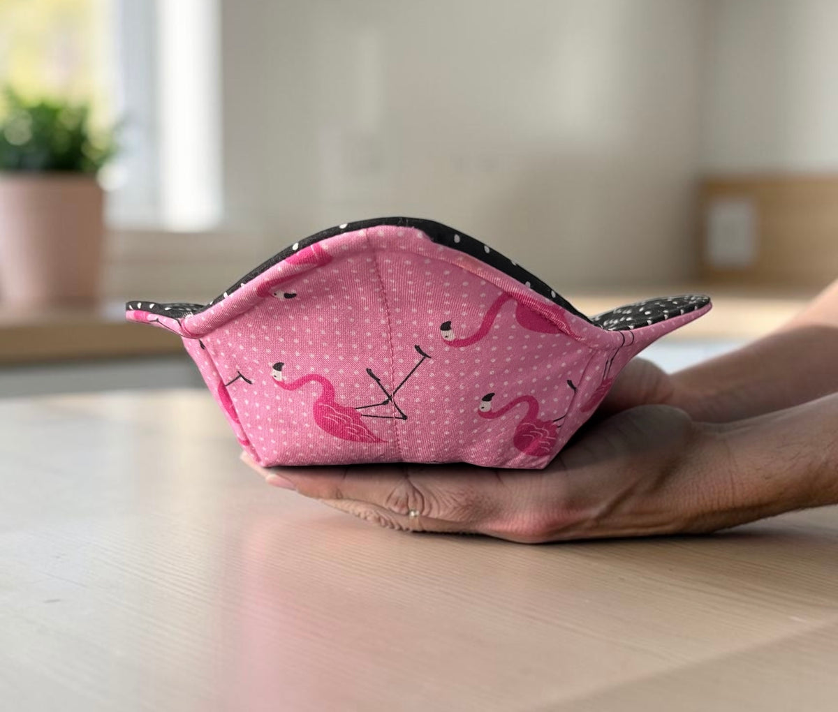 Reversible Bowl Cozy- Flamingos